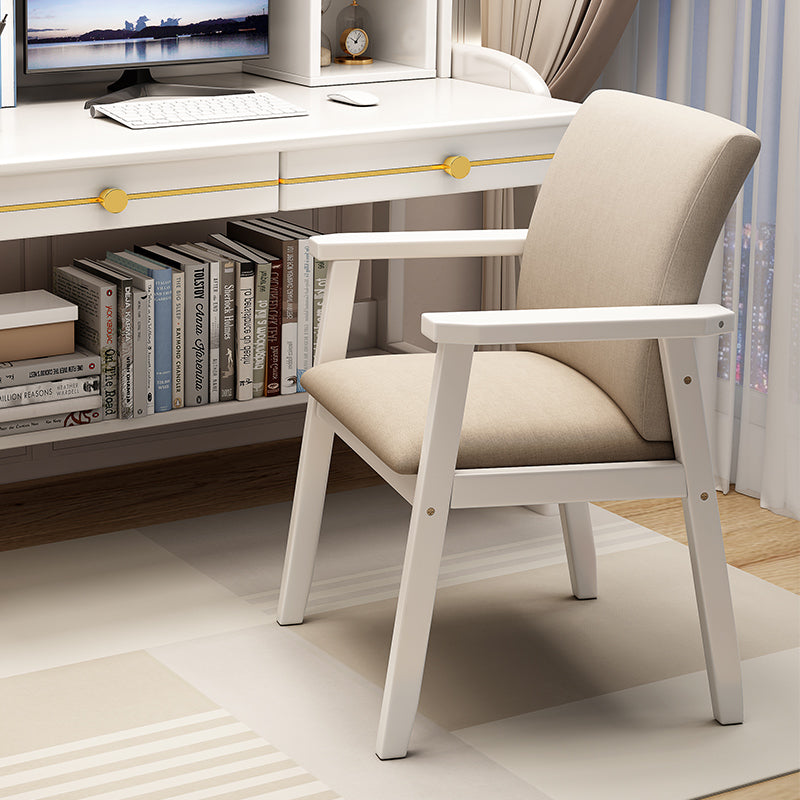 White Dalenna Study Desk and Pier Chairs  set